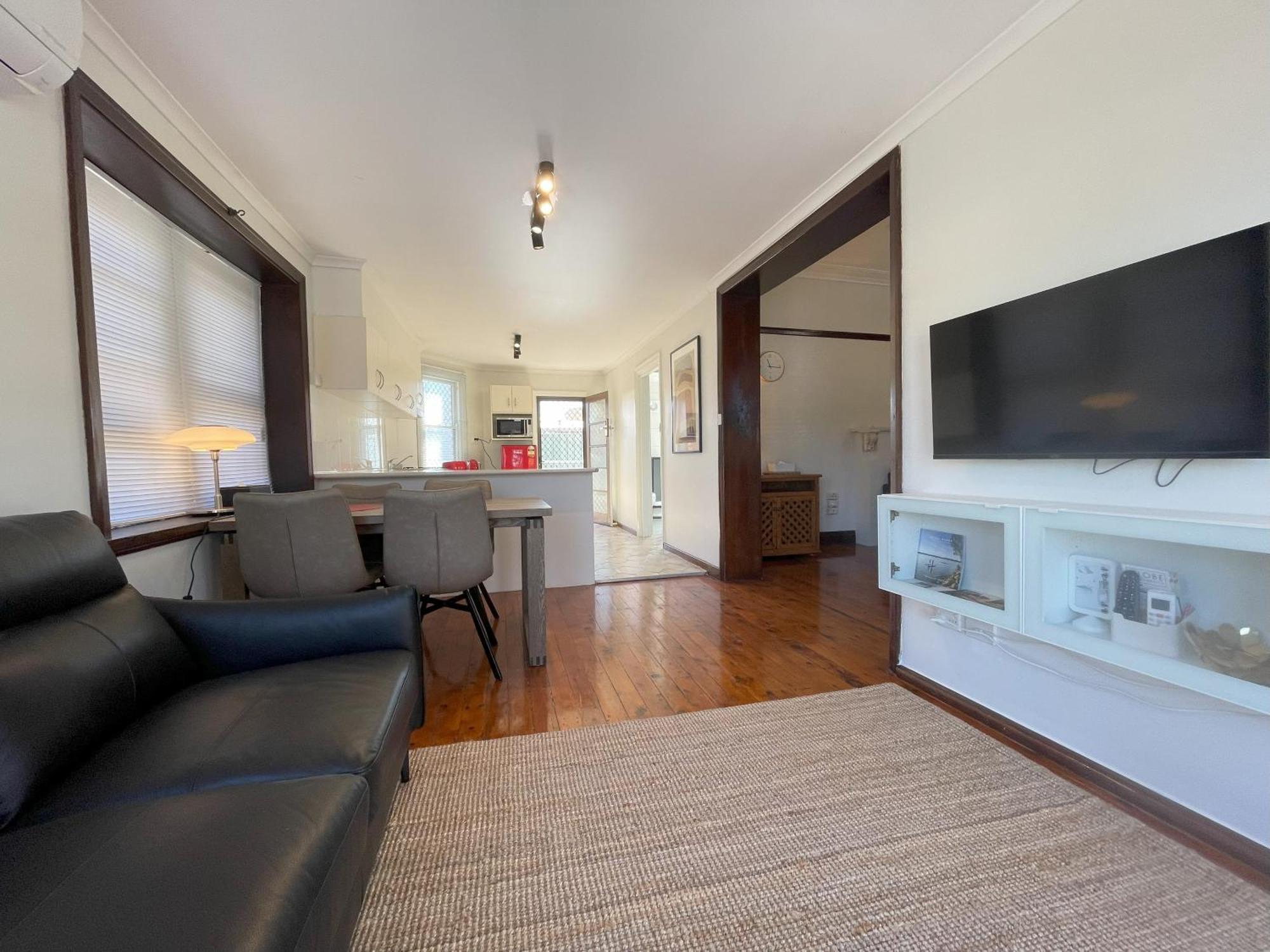 Globe Apartments Wagga Wagga Extérieur photo