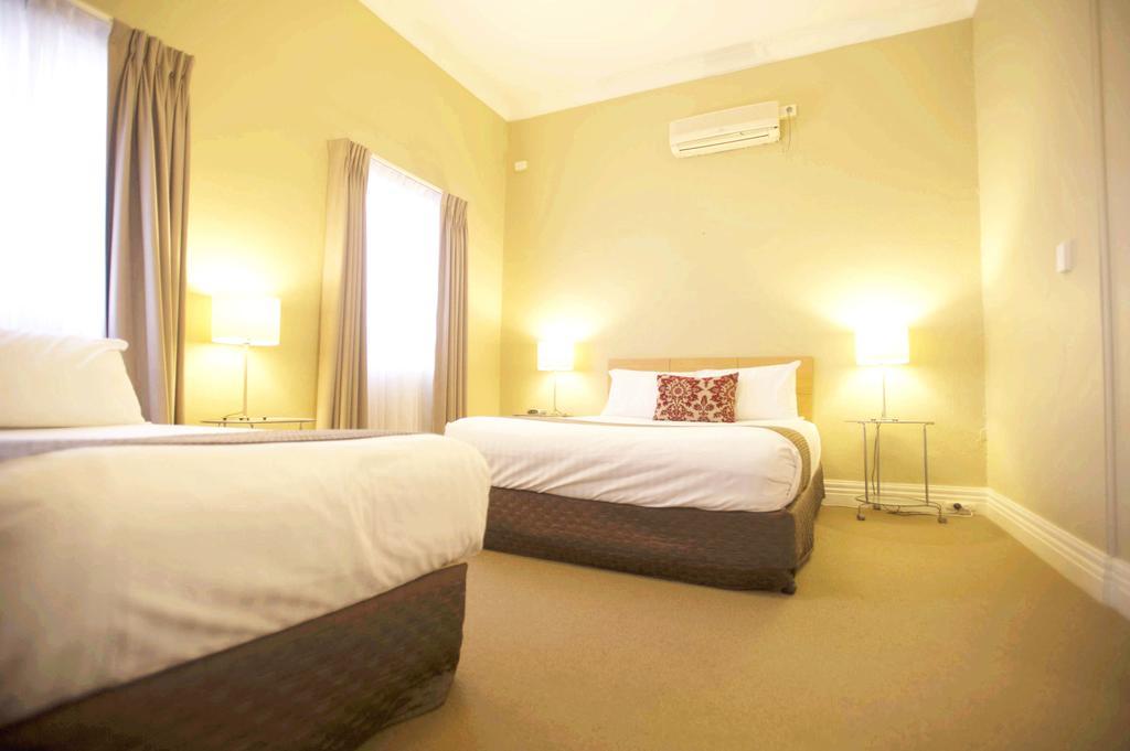 Globe Apartments Wagga Wagga Extérieur photo