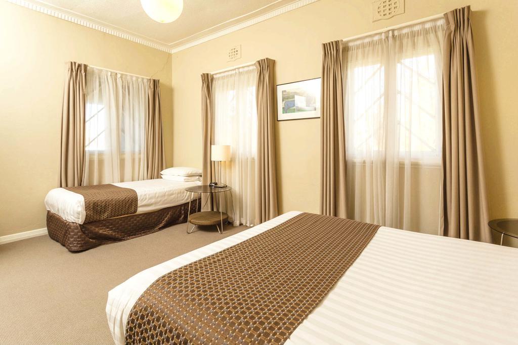 Globe Apartments Wagga Wagga Extérieur photo
