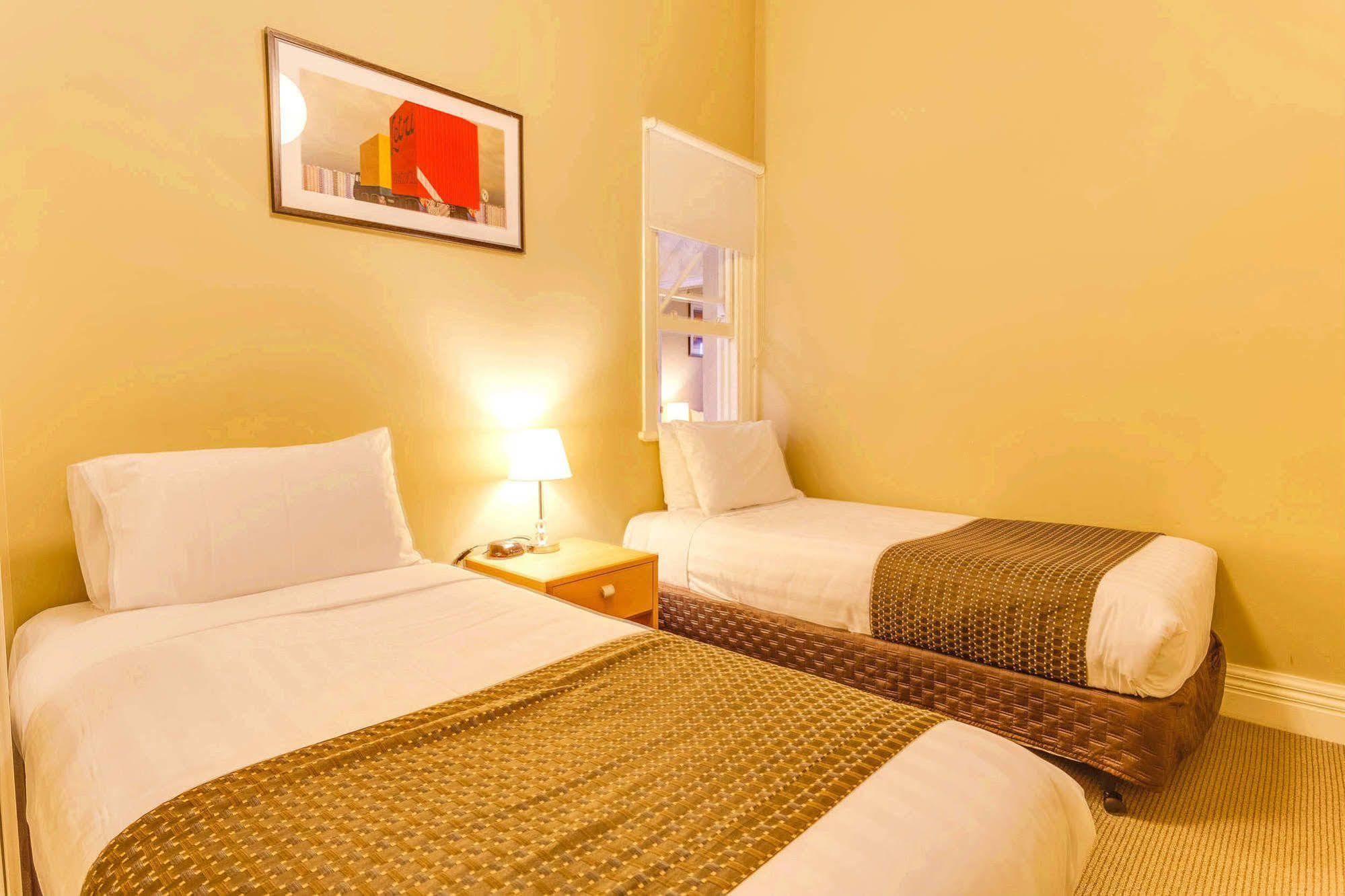Globe Apartments Wagga Wagga Extérieur photo